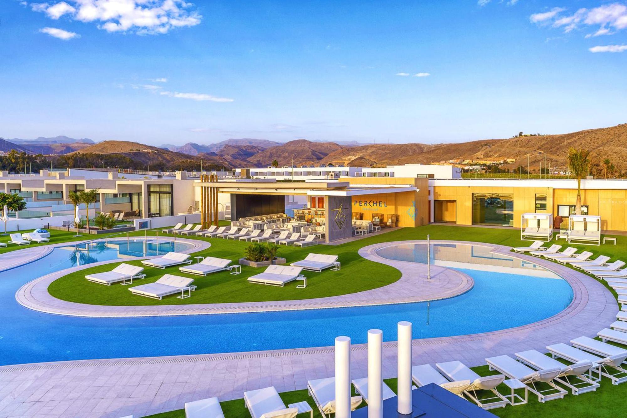 Resort Cordial Santa Agueda & Perchel Beach Club 라프라야데알게네구인 외부 사진